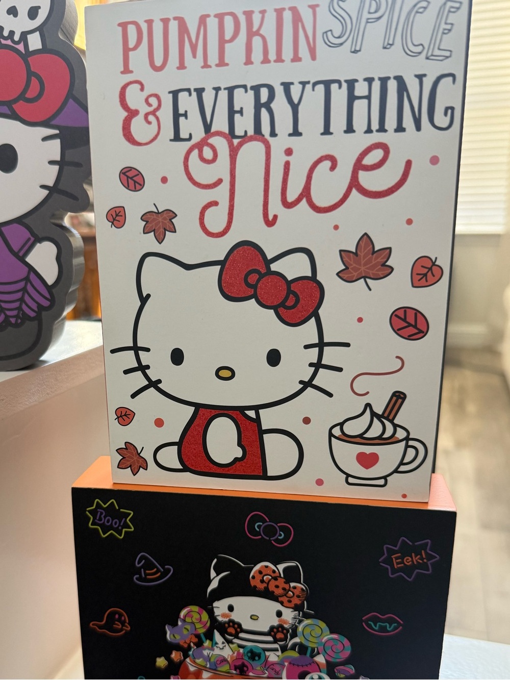 Lot of Hello Kitty and PowerPuff Girls Fall/Halloween Decor